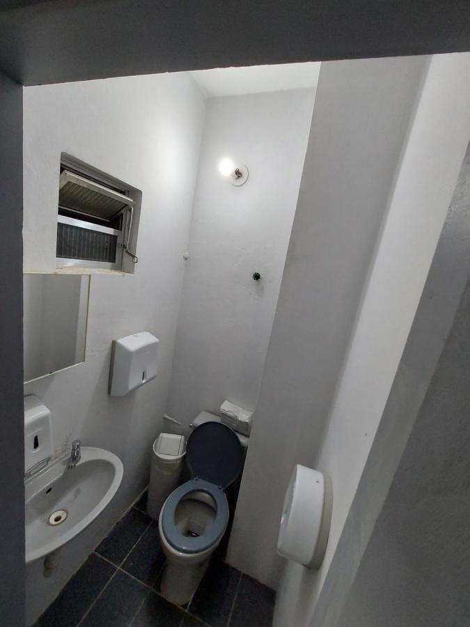 Hostel Vila Bras Sao Paulo Bagian luar foto