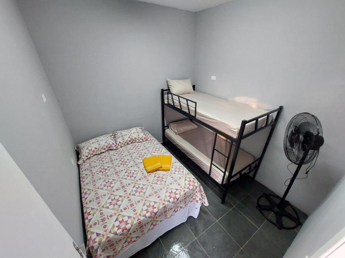 Hostel Vila Bras Sao Paulo Bagian luar foto