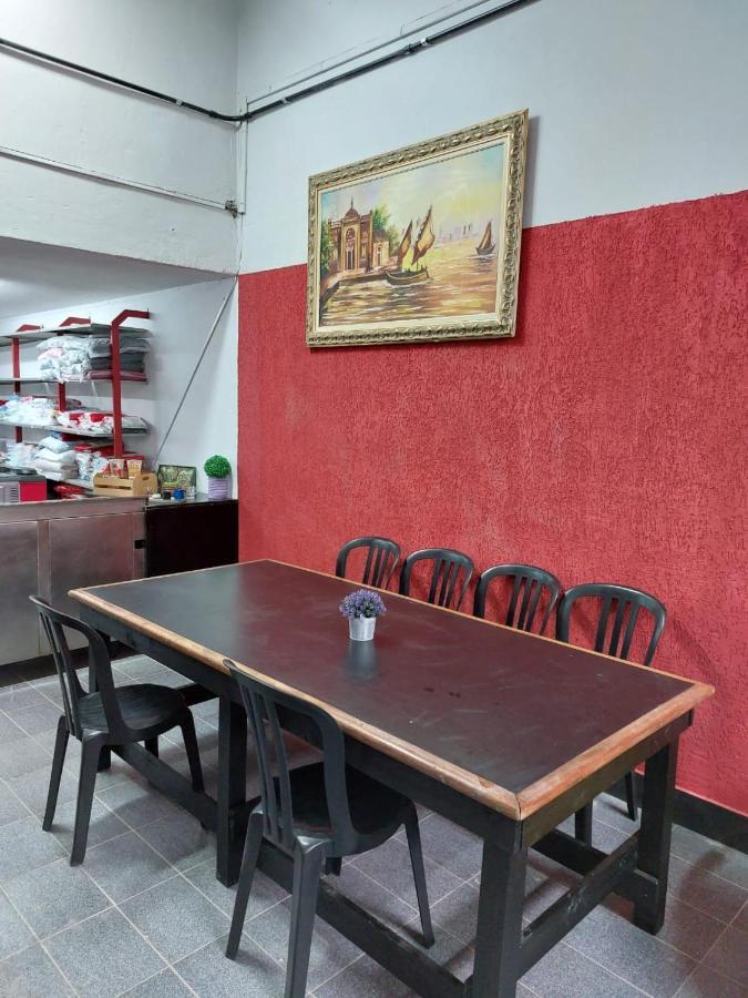 Hostel Vila Bras Sao Paulo Bagian luar foto