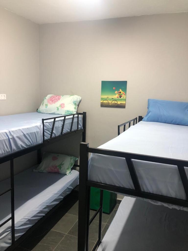 Hostel Vila Bras Sao Paulo Bagian luar foto